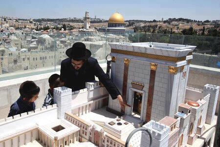 Dedicar - להקדיש